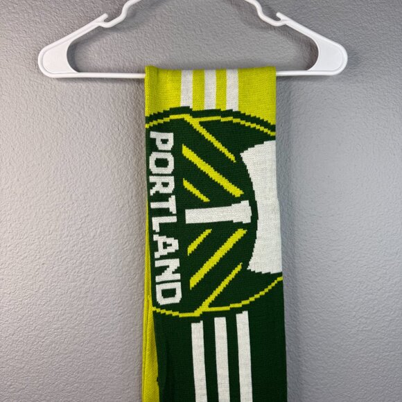 Portland Timbers Pocket Scarf - Picture 7 of 8